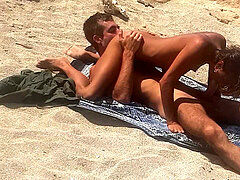 Plaža, Zunaj, Majhen, V javnosti