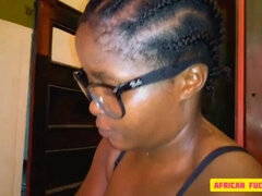 Veľký zadok, Čierne, Péro, Ebenové, Na verejnosti, Pička, Vyholené, Fajka  sanie