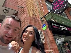 Norte americano a, Pauzão, Peitos grandes, Primeira vez, Hardcore, Interracial, Latina, Lingerie