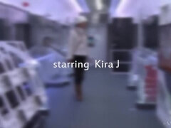 Blondine, Hd, Lingerie, Mager, Solo, Strømper, Oppe i nederdel, Snugkigger