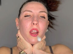 Amatoriale, Fetish, Mamma che vorrei scoparmi, Solo