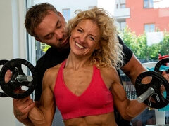 Stor kuk, Blondin, Doggystyle, Flexibel, Gym, Naturliga tuttar, Mager, Tuttar