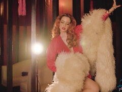 Stor røv, Ældre lækkre kvinde, Lingerie, Ældre kvinde, Mor, Røvhåret, Solo, Strømper