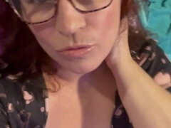 Peitos grandes, Feito em casa, Lingerie, Maduroa, Mãe gostosa, Ruivoa, Solo chão