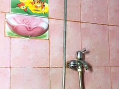 Asiatique, Gros seins, Indonésienne, Douche, Solo, Nénés