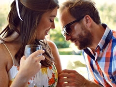 Kuřba, Stříkání spermatu, Na pejska