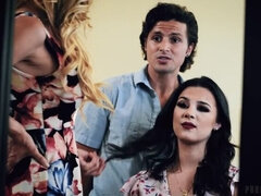 Blond, Kukk suging, Brunette, Bakfra, Familie, Mamma, Tenåring, Trekant