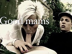 Stor svart kvinne, Blond, Kukk suging, Cougar, Firkant, Briller, Gruppe, Kikker