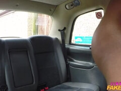 Gros seins, Voiture, Tromperie, Éjaculation interne, Queue, Femelle, Rugueux, Mouillée