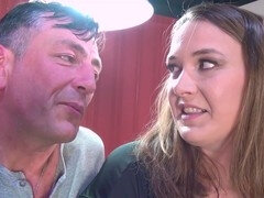 아마추어, 항문에서 입으로, 큰 엉덩이, 힐, 나이든, 보지