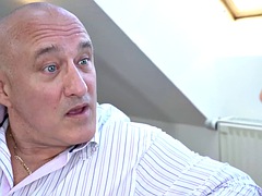 Grosser schwanz, Blondine, Blasen, Handjob, Ablutschen, Jungendliche (18+), Titten, Uniform