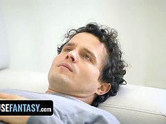 Πίπα, Χύσιμο, Βαθυ λαρυγγι, Σε στάση σκύλου στα τέσσερα, Ηδ, Φωνάζοντας, Έφηβος, Τρίο