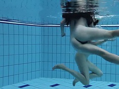 Clara Umora and Bajankina horny underwater lesbians