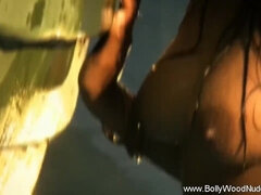 Asiater, Babe, Brunette, Hunn, Hd, Inder, Mamma, Alene