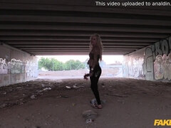 Seggnyalás, Cumizás, Arcra élvezés, Nyalás, Maszti, Szabadban, Rendőrség, Nuni