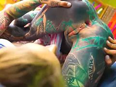 Anal, Avsugning, Dubbelpenetrering, Lesbisk, Slick, Monster, Fitta, Tatuering