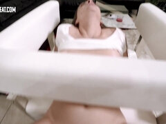 Enthousiasteling, Grote mammen, Blond, Pijpbeurt, Bruinharig, Lul, Moeder die ik wil neuken, Gezichtspunt