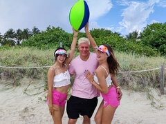 Stor røv, Stor pik, Store bryster, Pik sutte, Brunette, Hundestilling, Mor jeg gerne vil kneppe