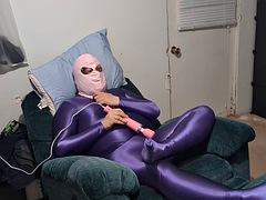 Amateur, Bondage domination sadisme masochisme, Couche culotte, Fétiche, Latex, Masturbation, Transsexuelle, Vibromasseur