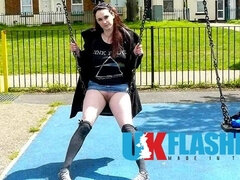 Britskej, Autobus, Žena, Pružné, Masturbácia, Vonku, Pissing, Vyholené