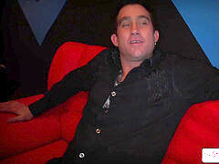 Anális szex, Monumentális dákó, Cumizás, Brazil, Óvszer, Ondó fröcskölés, Vékony, Tetkó