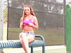 Farrah Flower Solo Action On Tennis Court