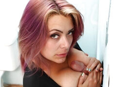 Stor stjärt, Stor kuk, Stora tuttar, Avsugning, Gloryhole, Handjobb, Slick, Milf