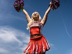 Give finger, Kysse, Lesbisk, Slikning, Onani, Fisse, Skolepige, Teenager