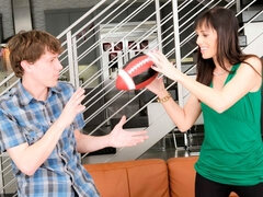 Tyłek, Obciąganie, Brunetka, Całować, Lizanie, Mamuśka, Cipka, Ogolona