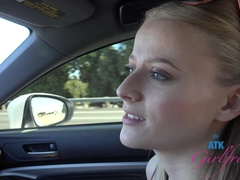 Rubia, Penetracion con dedos, Novia, Orgasmo, Público, Coño, Afeitado, Tetas