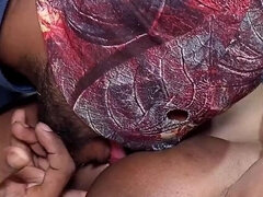 18 anni, Leccata di culo, Culo grosso, Pompino, Coppia, Schizzo di sborra, Fatto in casa, Casalinga