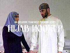 Pik sutte, Sædskud, Lille kvinde, Røvhåret, Bryster