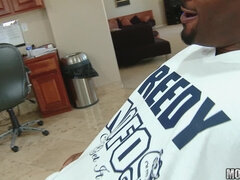 Fekete, Szőke, Mélytorok, Kutya póz, Arcra élvezés, Kőkemény, Nuni, Valóság