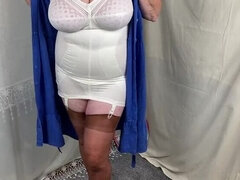 Mrs Mature Big Natural Tits Granny Strips Nylon Stockings After Church