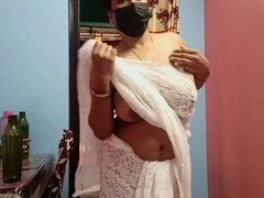 Doigter, Femme au foyer, Indienne, Masturbation, Mère que j'aimerais baiser, Mamelons, Chatte, Jarretelles