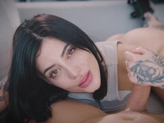 Avsugning, Stövlar, Sperma shot, Emo, Ansiktsbehandling, Goth, Hd, Tatuering