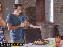 Большой член, Блондинки, Минет, Крупный план, Секс без цензуры, Хд, Латиноамериканки, Мамочка