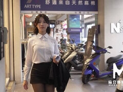 Жопа, Большой член, Брюнетки, Собачьи, Натуральные сиськи, Короткая стрижка, Тощие, Сиськи