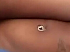 Afrikansk, Stor svart kvinne, Stor rumpe, Store pupper, Svart, Kukk suging, Fitte, Trekant