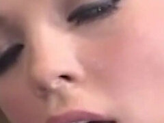 Amateur, Grosse bite, Gros seins, Sucer une bite, Brunette brune, Branlette thaïlandaise, Mère que j'aimerais baiser, Chatte