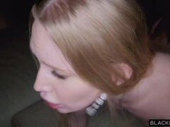 Natalia Queen & Emma Starletto  - Stay awhile