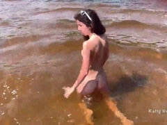 Pláž, Nahé, Nudistka, Olej, Pissing, Na veřejnosti, Teenka, Voyeur