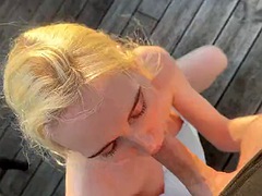 Leie, Blondine, Besamung, Hardcore, Im freien, Pov, Öffentlich, Jungendliche (18+)