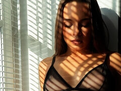 Amateur, Gros cul, Gros seins, Souple, Maigrichonne, Solo, Dénudage, Adolescente