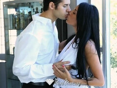 Brunette brune, Hard, Hd, Mère que j'aimerais baiser