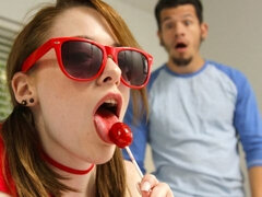 Culo, Bionda, Pompino, Sega, Rasata, Magra, Strippaggio, Ragazza