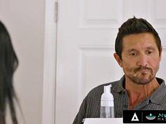 Velké kozy, Kuřba, Roztomilá, Masáž, Masturbace, Olej, Realita, Kozičky