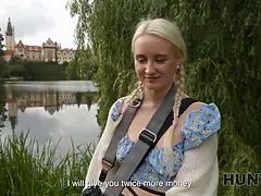 Hunt4k. blondie stunner was so sad so hunter suggested her joy and she loved to ride his Big Dick