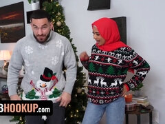 Muslim GF loses virginity on Christmas: Hijab hookup with big tits & rough sex action!