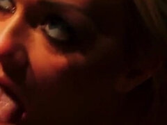 18 χρονον, Πρωκτικό, Πίπα, Χύσιμο, Στο πρόσωπο, Τακούνια, Μουνί, Έφηβος